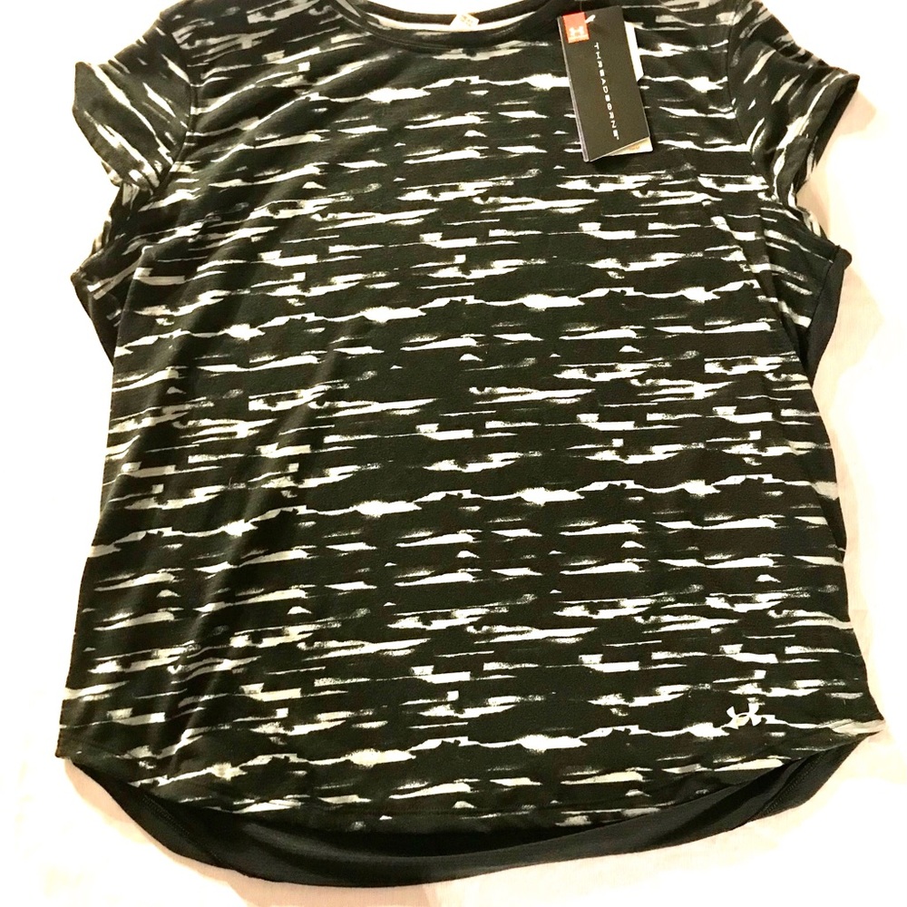 Womens Under Armour Light weight Shirt